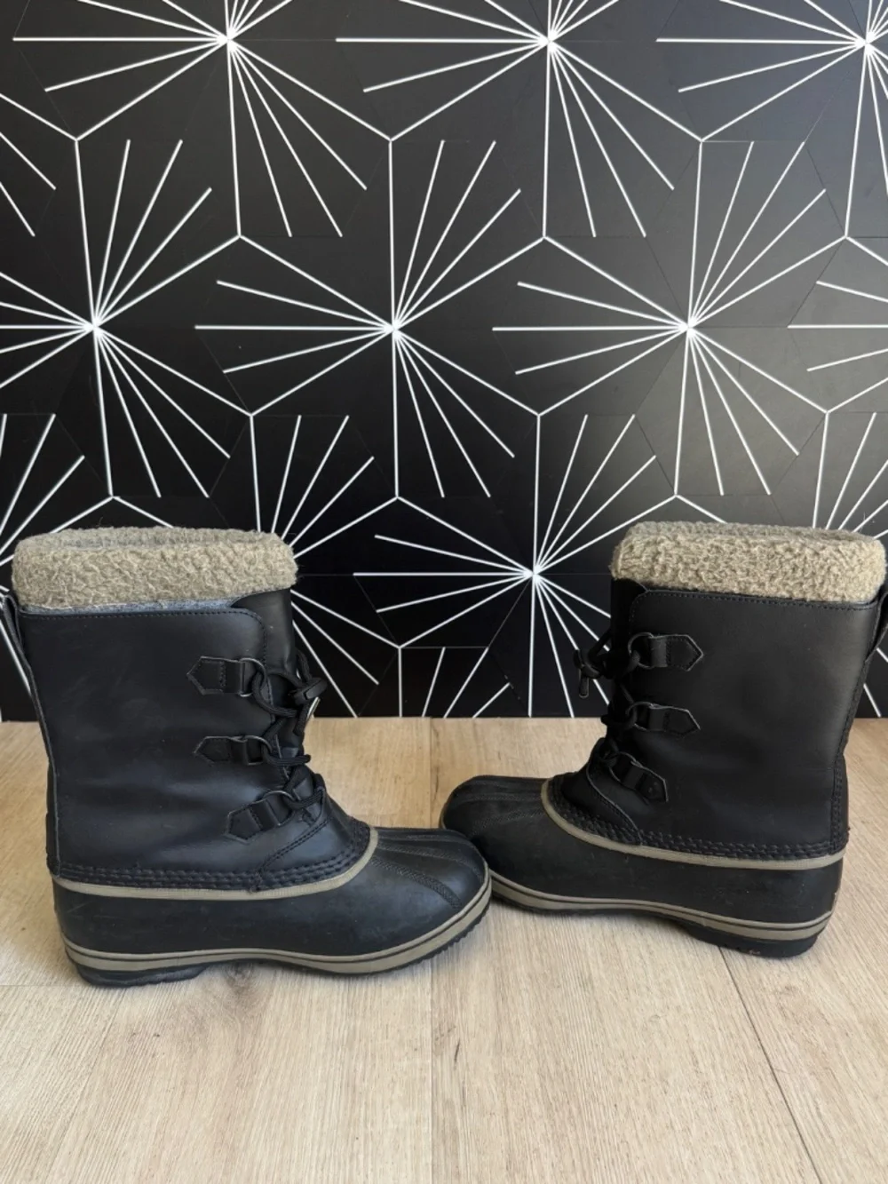 SOREL Youth Yoot Pac Nylon Waterproof Winter Snow Boots
